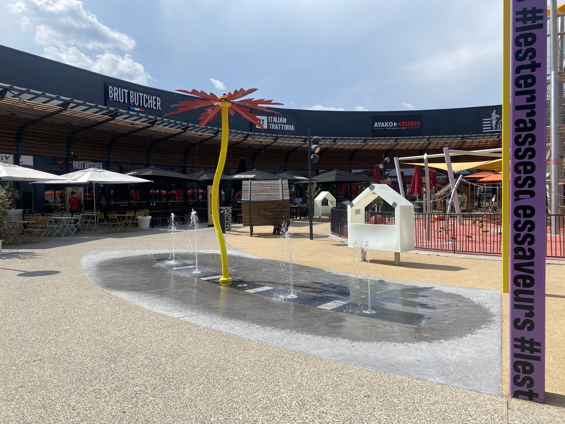 ★ Jets en fonctionnement · Le Pontet